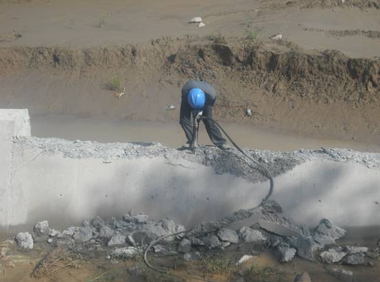 ����2���ֳ����